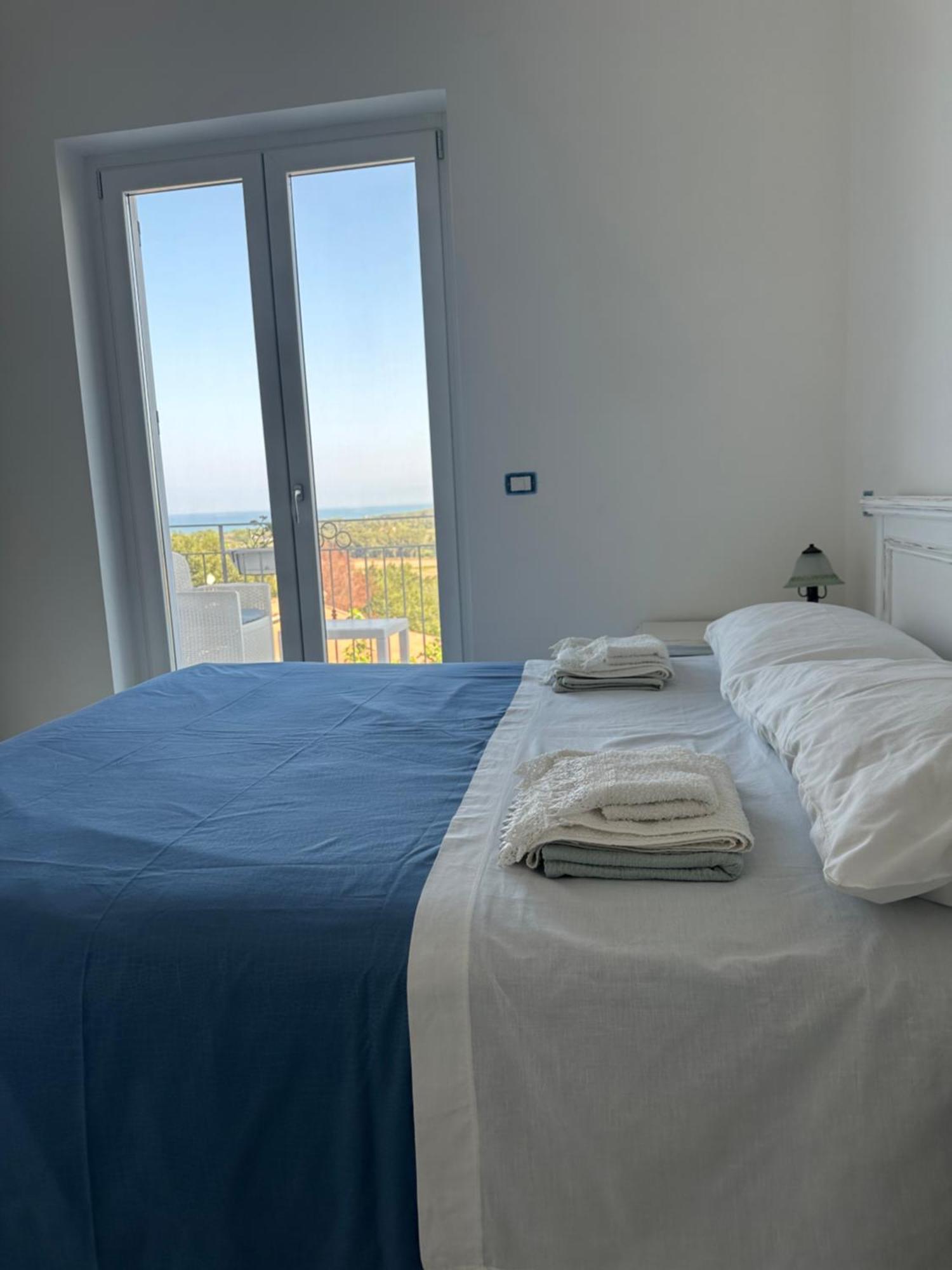 Villa Il Tramonto Agropoli Exteriör bild